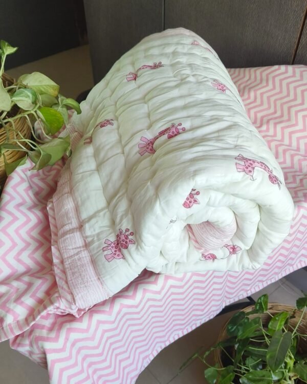 Baby Quilt Set ( Razai + Dohar) - Pink Giraffe Theme