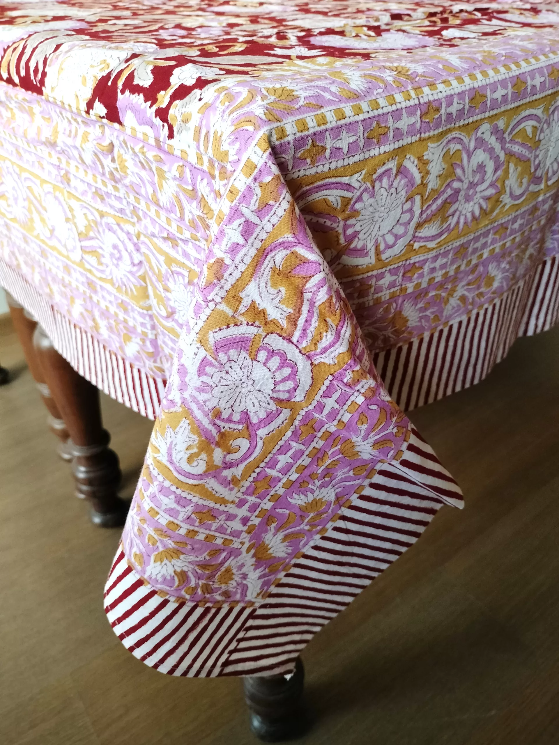 Handblock Table Cloth from Bagru in Rajasthan - Image 3