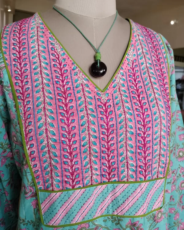 Blockprint dress with Embroidery on yoke – Size XL - Image 3