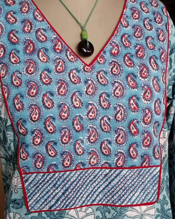 Blockprint dress with Embroidery on yoke – Size XL - Image 3