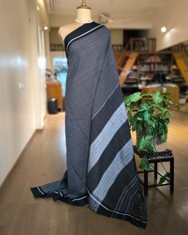 Pattedanchu Saree from Karnataka - (PATS0002) - Image 2