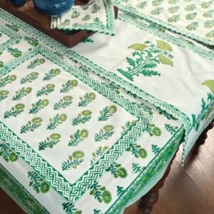 Dining Set Green with runner