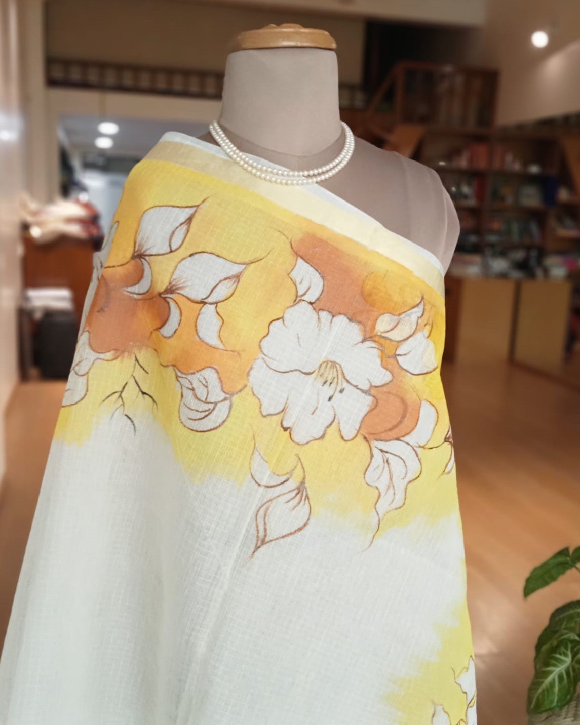 White Hibiscus Handpainted Saree on Kota Doria - Image 6