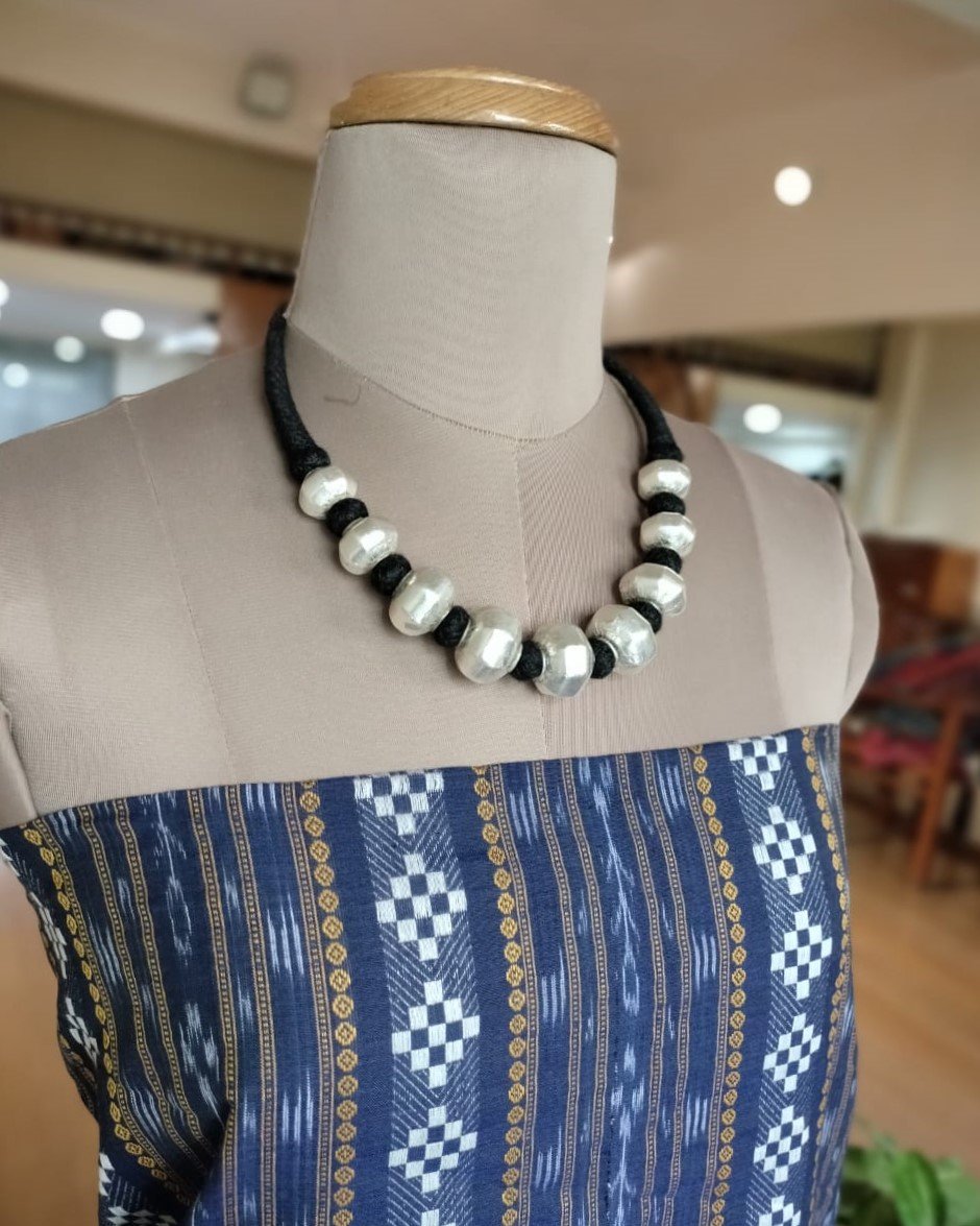 Patua Silver Choker - Black