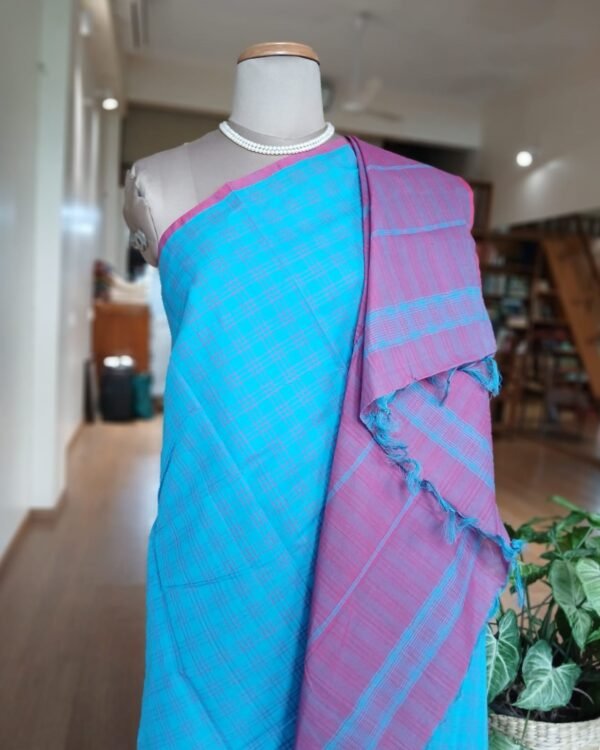 Kanchi kattam cotton handweave saree - Blue and Pink - Image 4