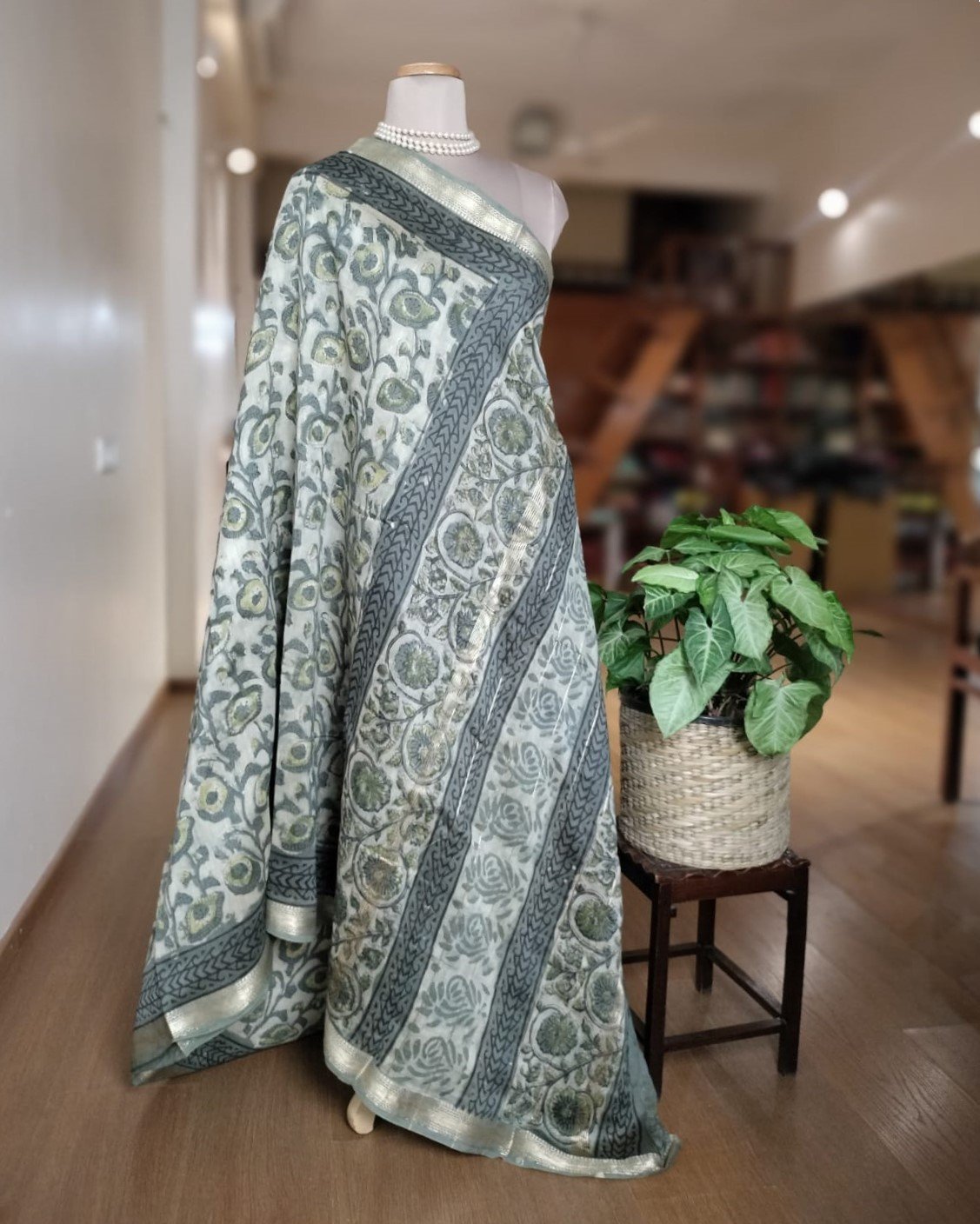 Bagru hand blockprint on Maheshwari Silk-Cotton - Greyish Blue - Image 5