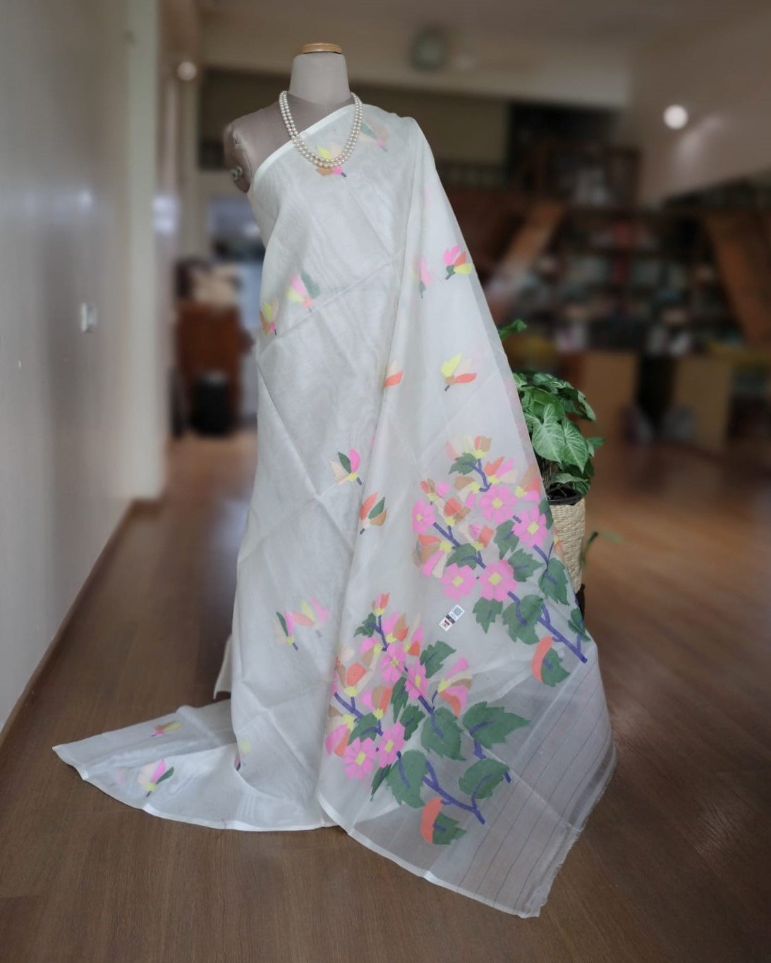 Handweave Jamdani Silk Saree - White (SJHS0009)