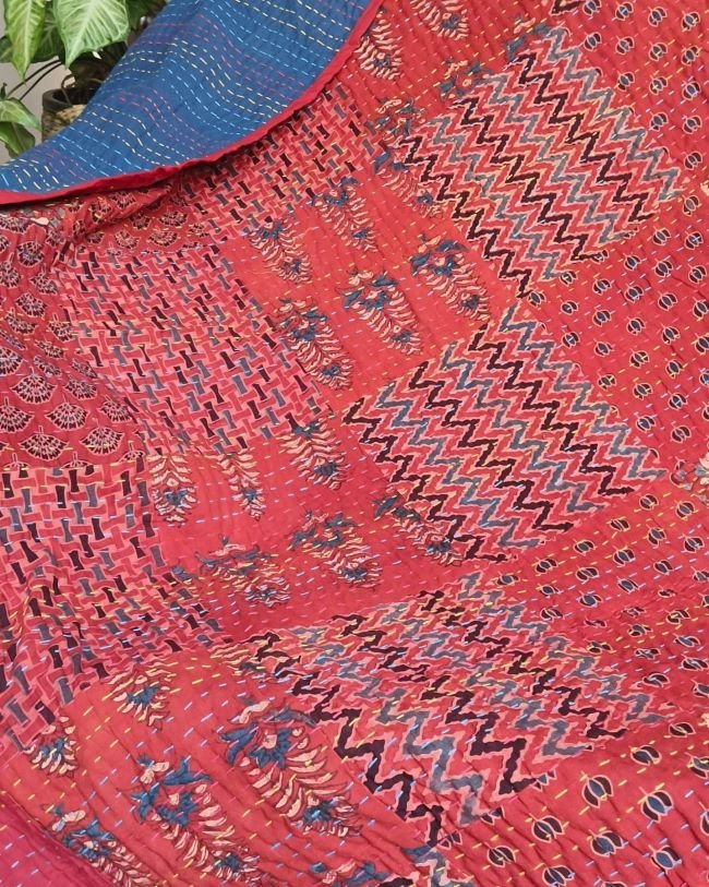 Patchwork Two-Layer Ajrakh Quilt (Godhri) Single - Red (GODH0025) - Image 2