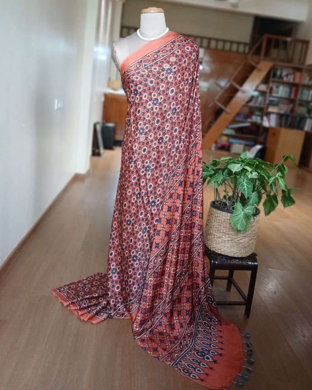 Ajrakh Modal Silk Saree from Ajrakhpur - (MODA0004) - Image 5