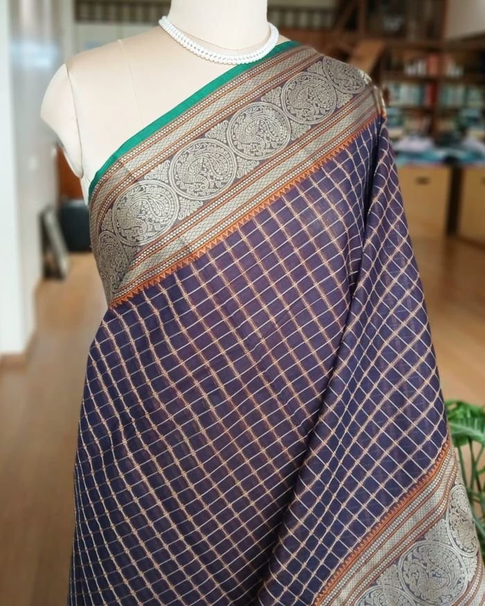 Kanchipuram Handweave in Cotton - Dark Jamun - Image 2