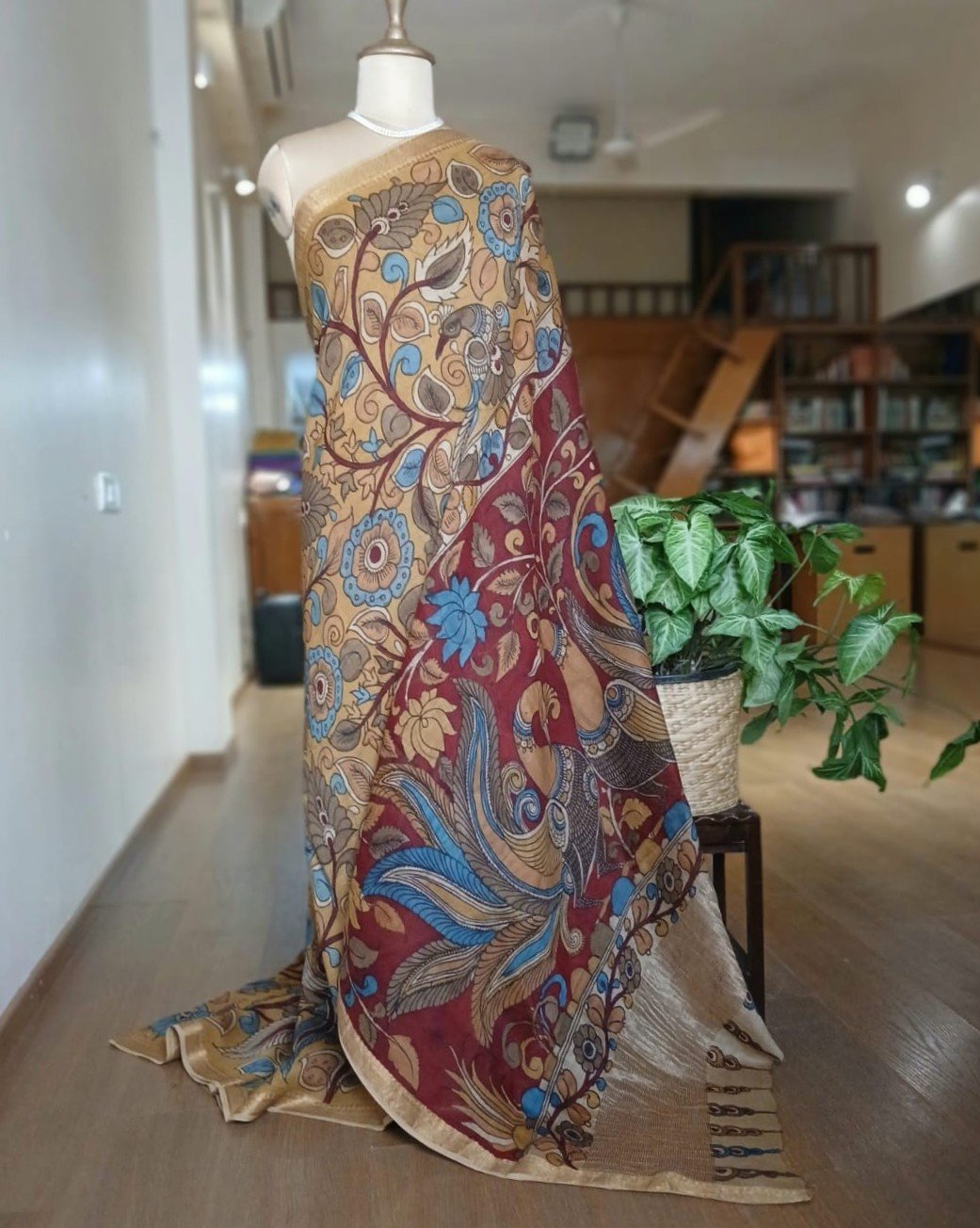 Handpainted Pen Kalamkari Saree – (HPKS0003)