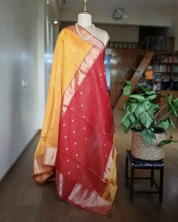 Maheshwari Silk Cotton Saree - Orange and Red - Image 5