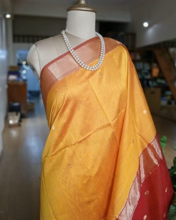 Maheshwari Silk Cotton Saree - Orange and Red - Image 2