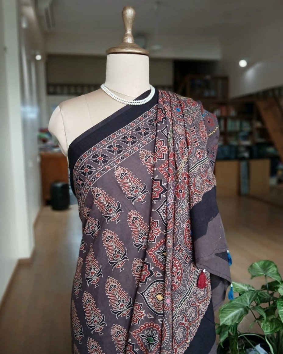 Ajrakh Mul Cotton With Embroidery – (AMCE1007) - Image 2