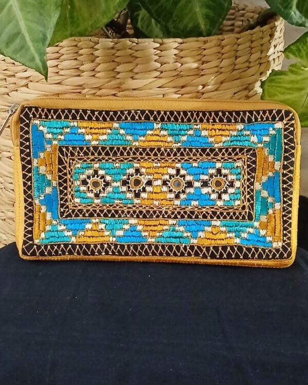 Katri Embroidery Clutch Purse - (KECS0001) - Image 4