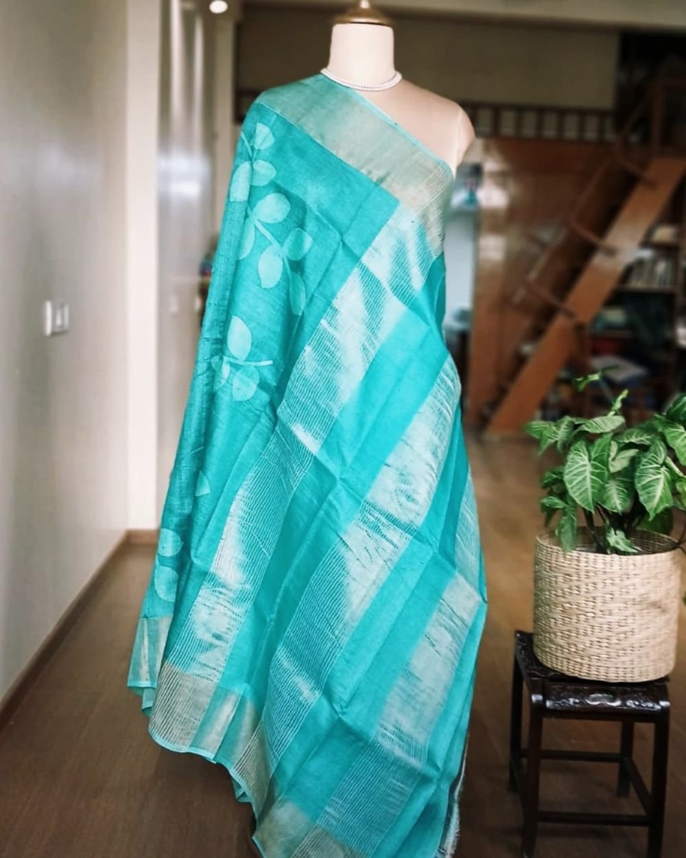 Handpainted Tussar Silk Saree - (TSHS0002) - Image 5