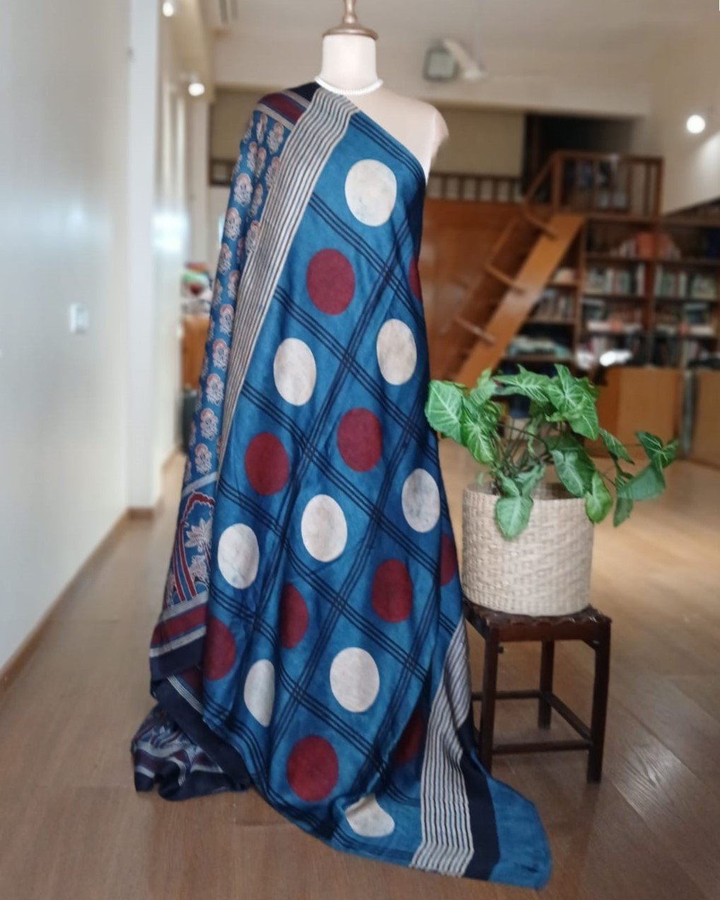 Ajrakh Modal Silk Saree from Barmer – (AMBS0011) - Image 3