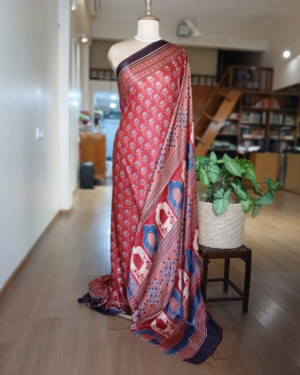Ajrakh Modal Silk Saree from Barmer – (AMBS0012) - Image 2