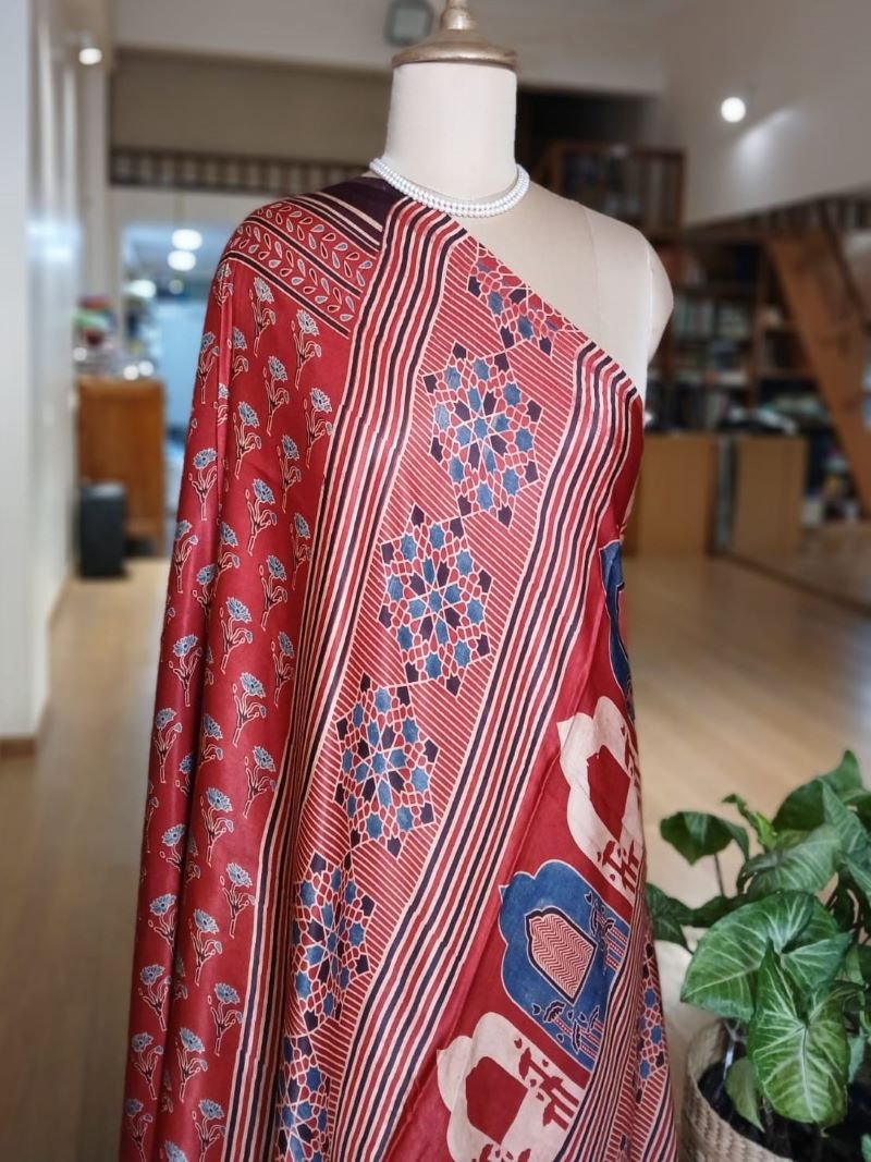 Ajrakh Modal Silk Saree from Barmer – (AMBS0012) - Image 4