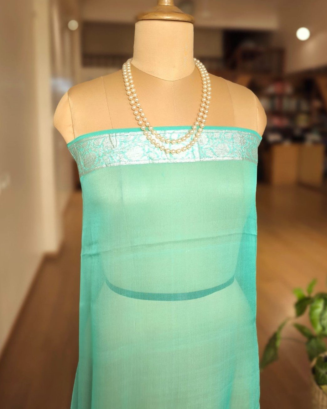 Georgette Pure Silk Handweave from Banaras - (GBHS1002) - Image 7