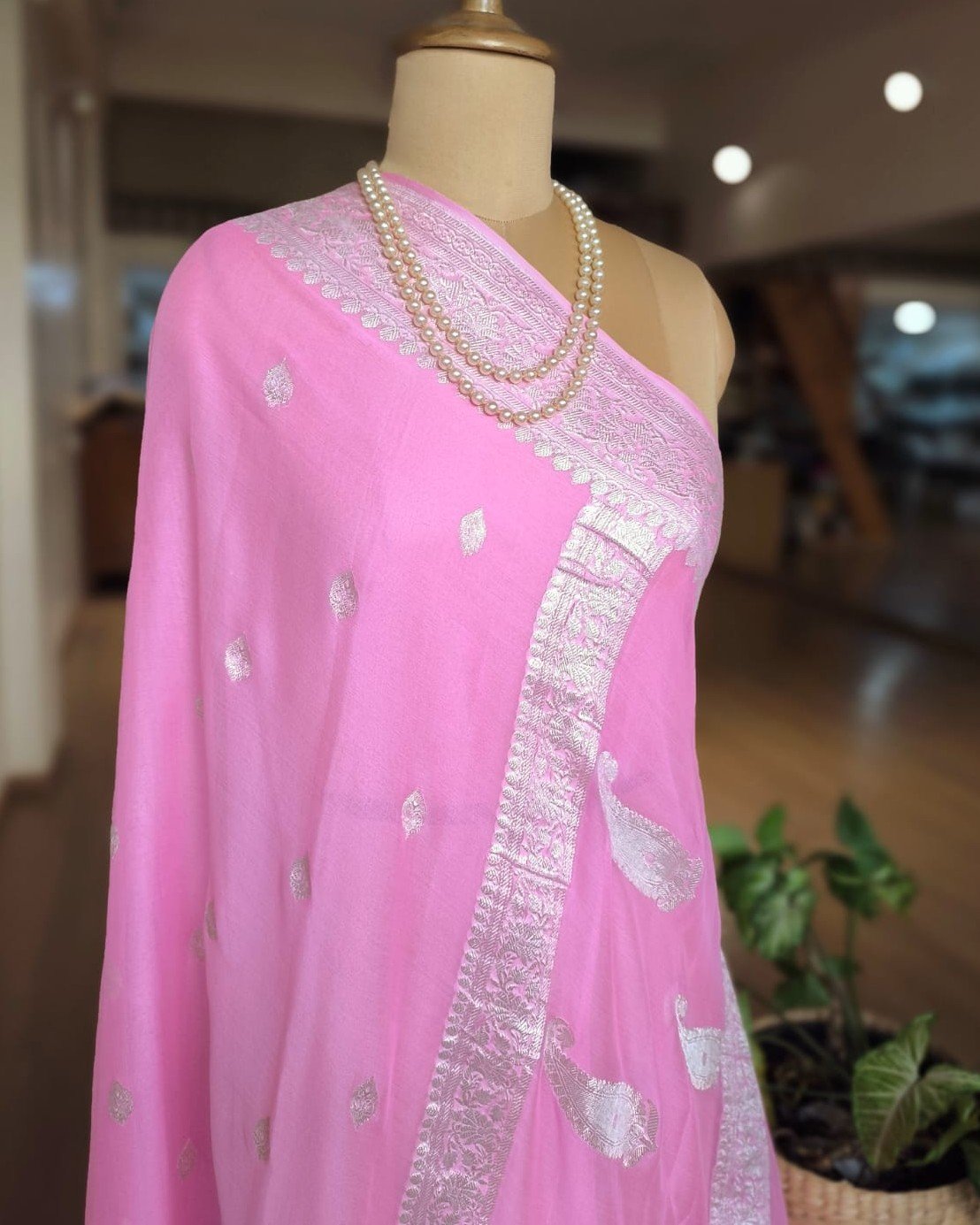 Georgette Pure Silk Handweave from Banaras - (GBHS1006) - Image 6