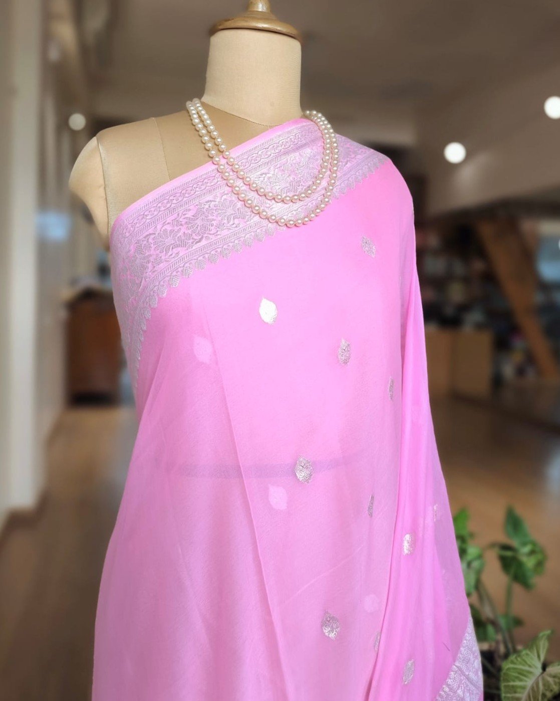 Georgette Pure Silk Handweave from Banaras - (GBHS1006) - Image 3