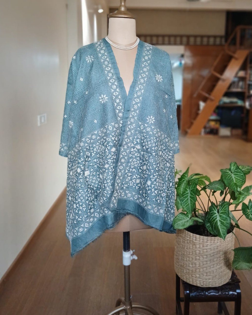 Hand Embroidered Tussar Kantha Silk Stole - (TKHS1010)