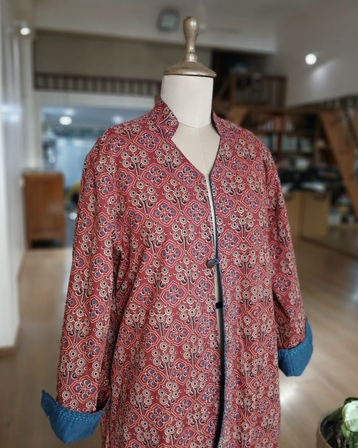 Reversible Two-in-One Long Jacket Size 4 – (RCDJ0008) - Image 3
