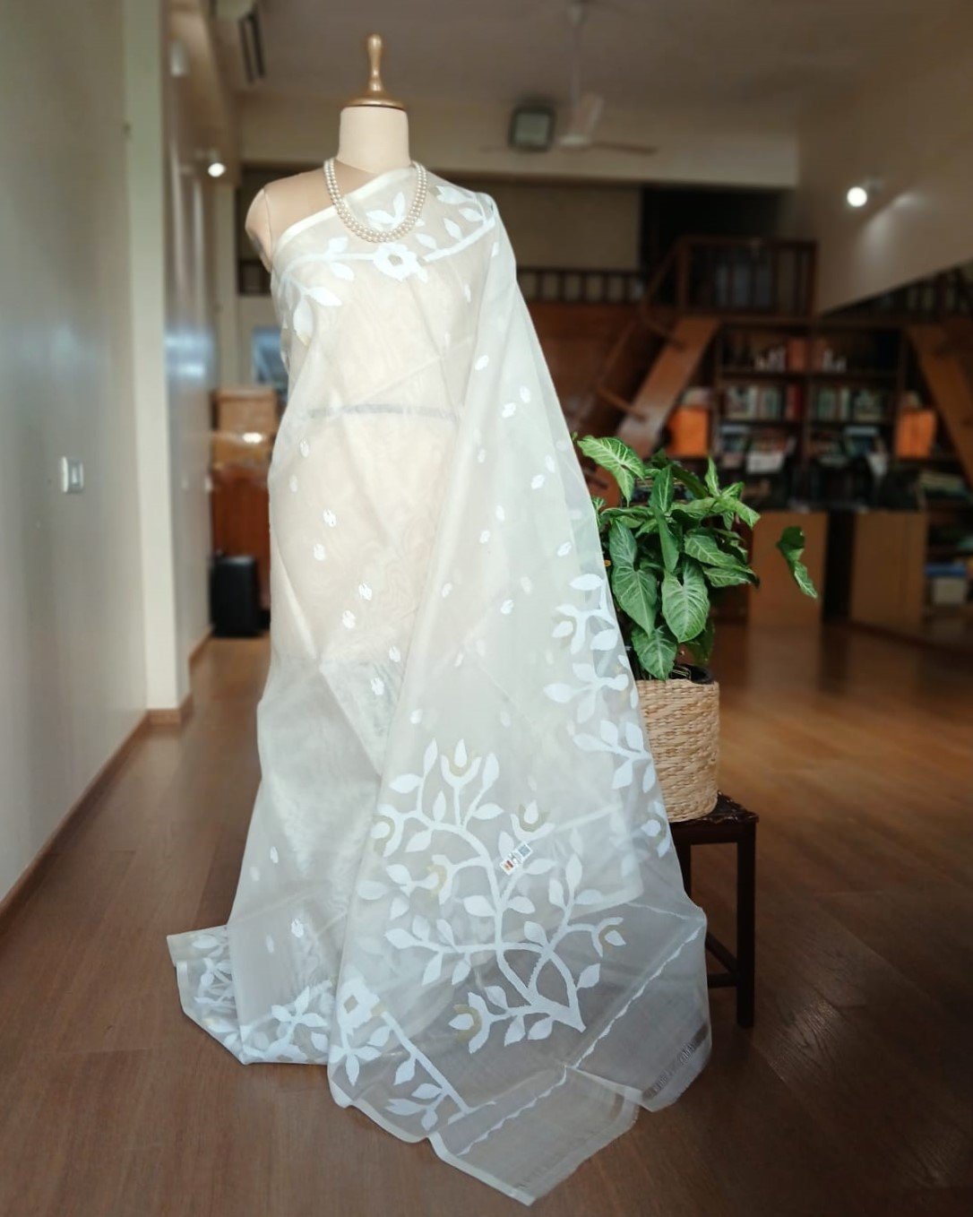 Handweave Jamdani Silk Saree – (SJMS1016)