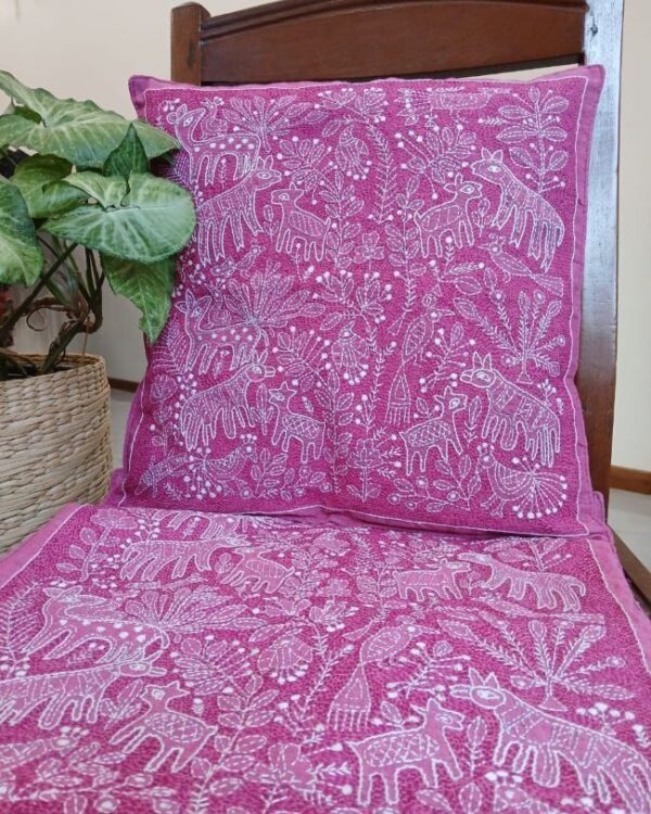 Set of 2 Mom and Baby Deer Reverse Kantha Cushion Covers – (RKCC0005) - Image 2