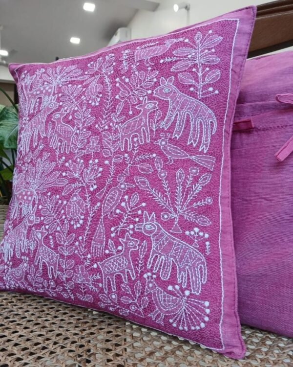Set of 2 Mom and Baby Deer Reverse Kantha Cushion Covers – (RKCC0005) - Image 3