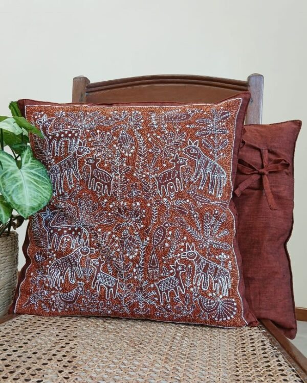 Set of 2 Mom and Baby Deer Reverse Kantha Cushion Covers – (RKCC0004)