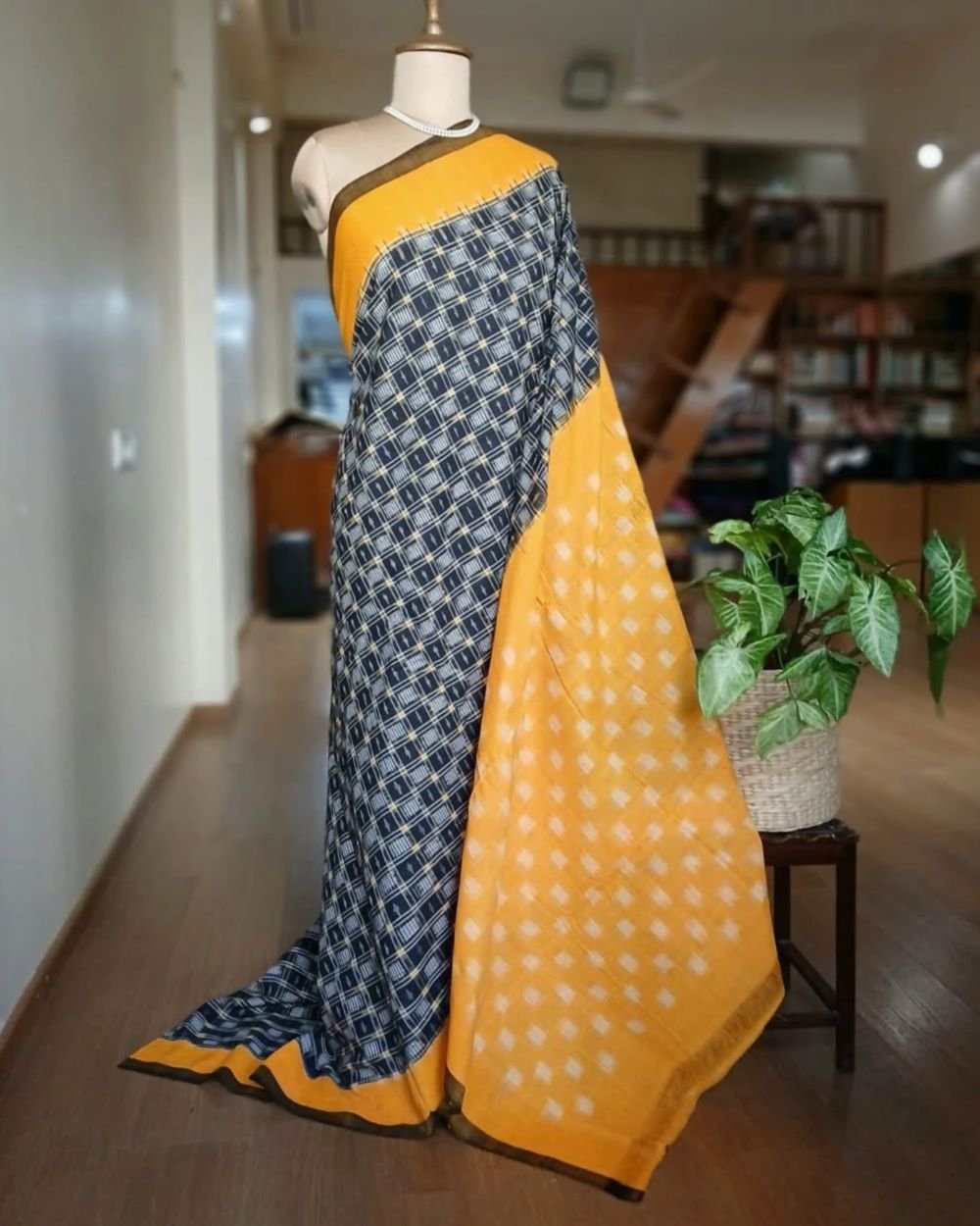 Nalgonda Double Ikat Cotton Saree - (NDIC0002)