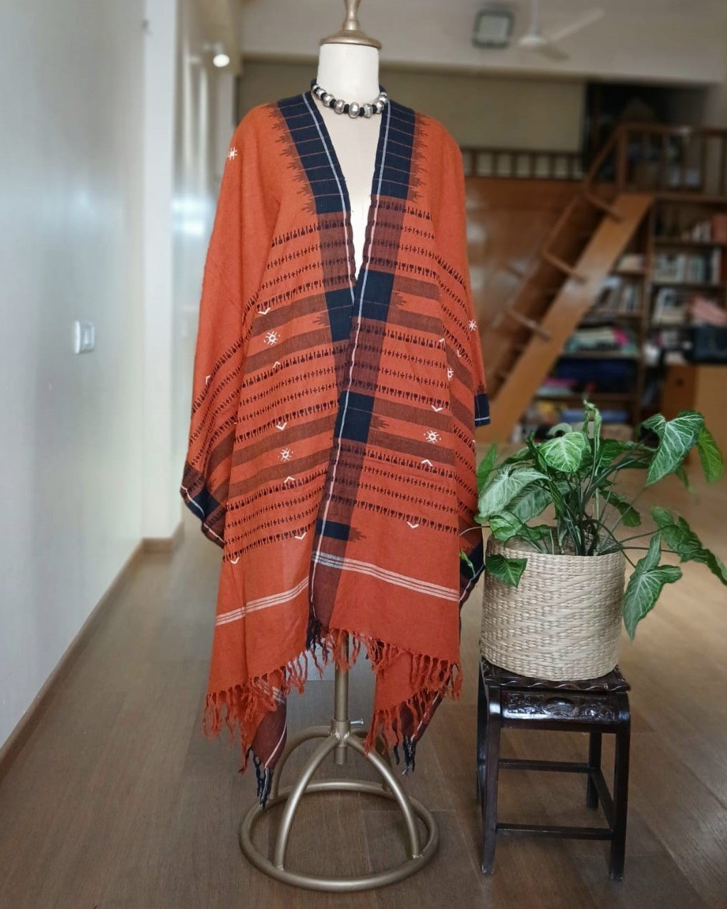 Kotpad handweave Cotton Dupatta from Odisha- (CTKD1013) - Image 3