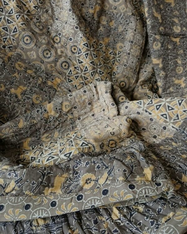 Ajrakh Patchwork Double Razai – (RAZA0005) - Image 2