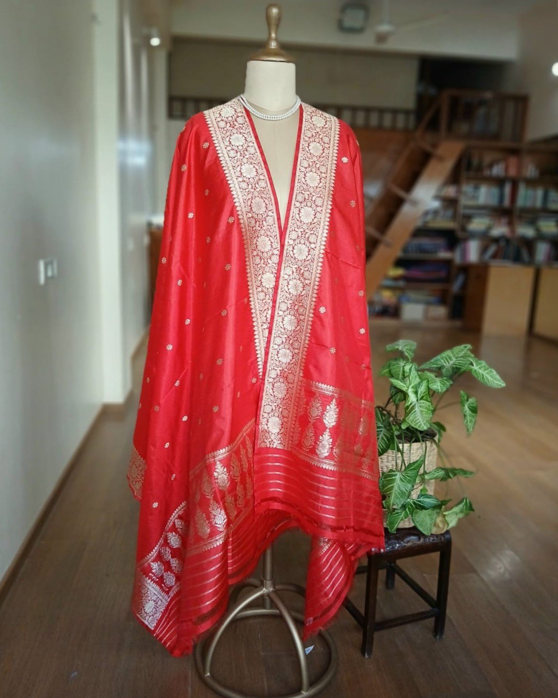 Banarasi Pure Katan Silk Dupatta – (DUPT0046)