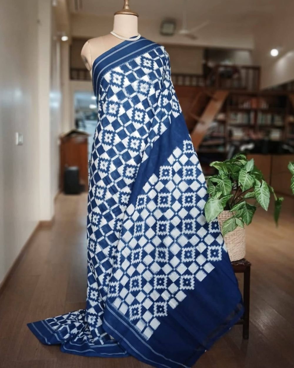 Nalgonda Double Ikat Cotton Saree – (NDIC0004)