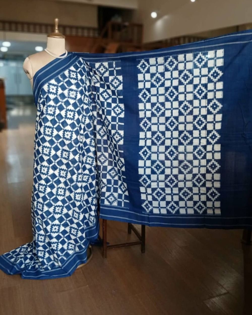 Nalgonda Double Ikat Cotton Saree – (NDIC0004) - Image 2