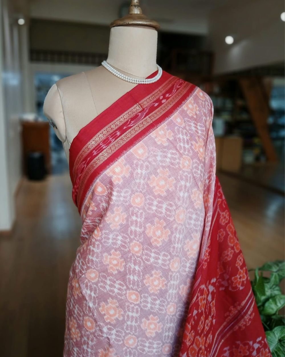 Nuapatna single Ikat Saree - (NSIS0008) - Image 3