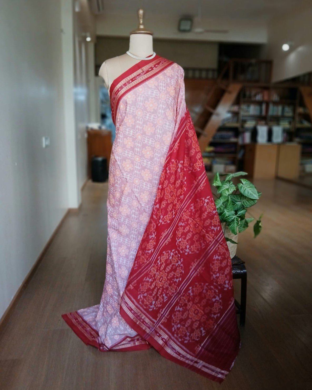Nuapatna single Ikat Saree - (NSIS0008)