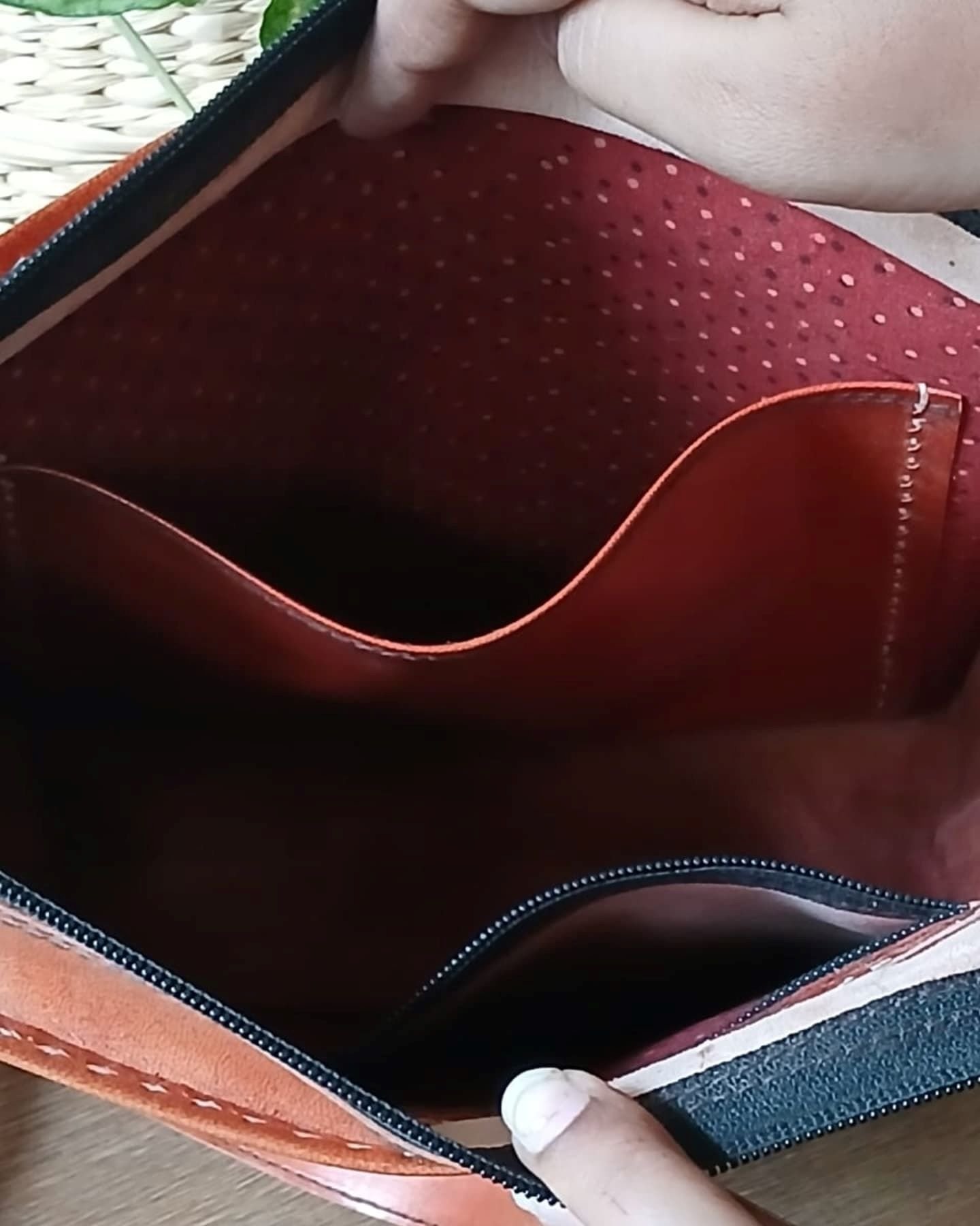 Embroidered Box Jhola Bag in Leather - (MKLB0005) - Image 4