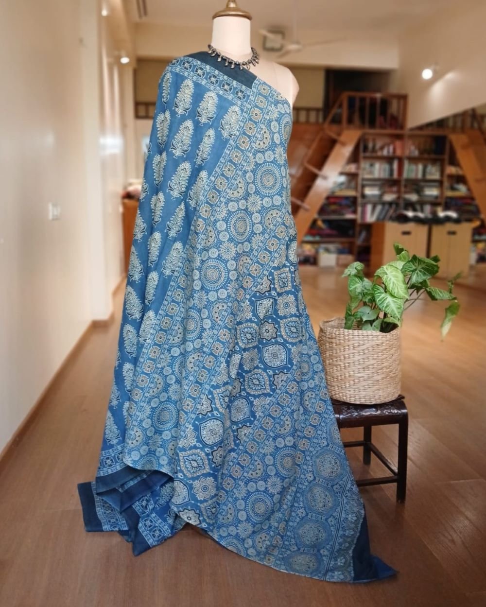 Ajrakh Mul Cotton Saree – (AMCS1024) - Image 6