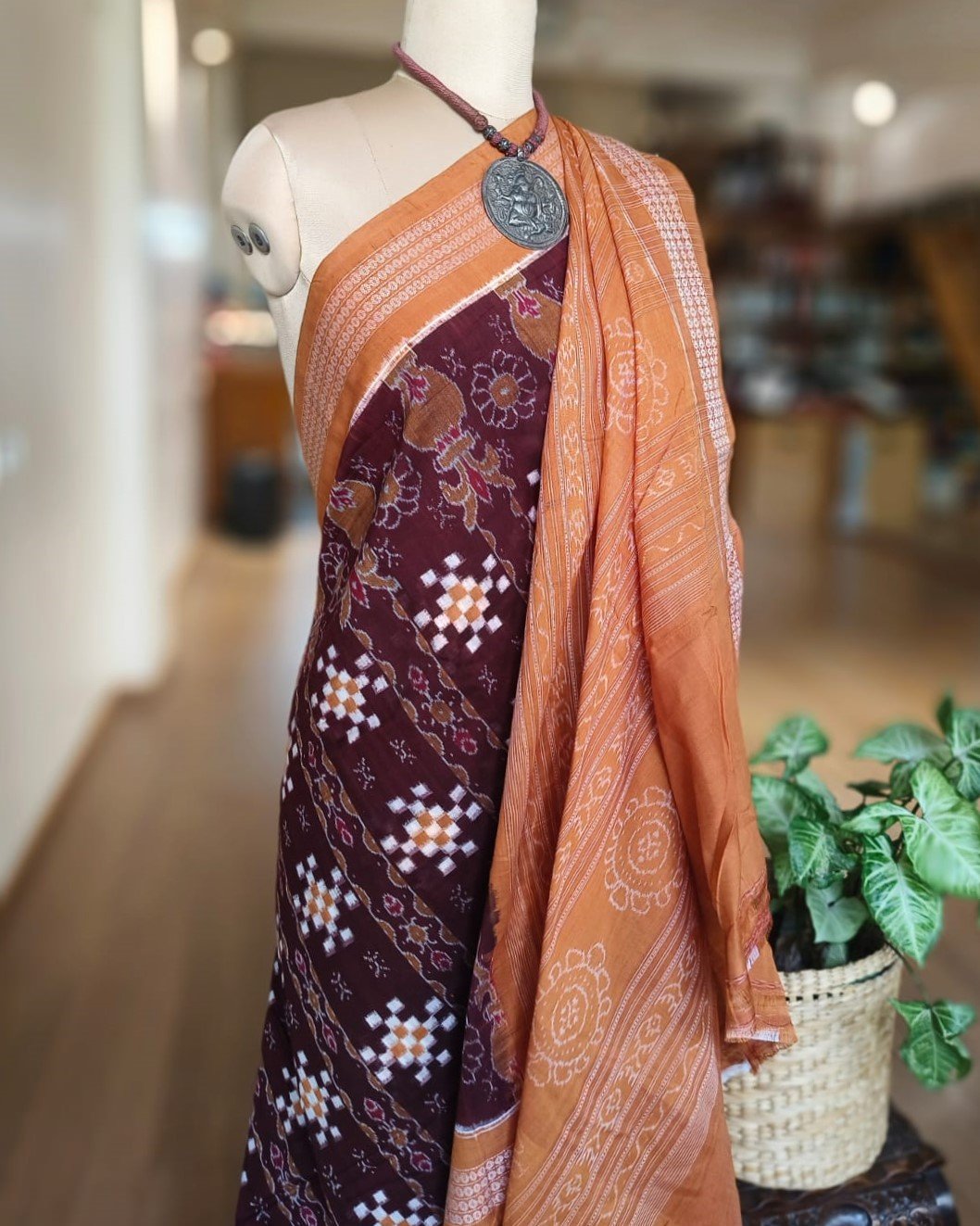 Kumbha and Pasapalli Double Ikat Sambalpuri cotton saree - (KPDS0001) - Image 4