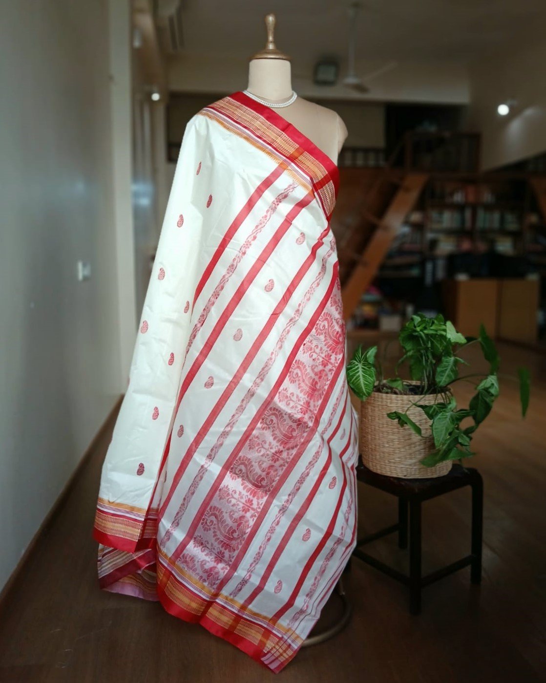 Garad Saree from Murshidabad – (GKSM0005) - Image 5