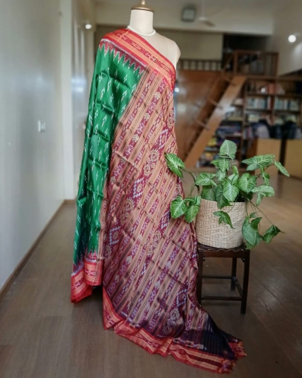 Nuapatna Khandua Pata pure silk saree - (PNKP0006) - Image 5