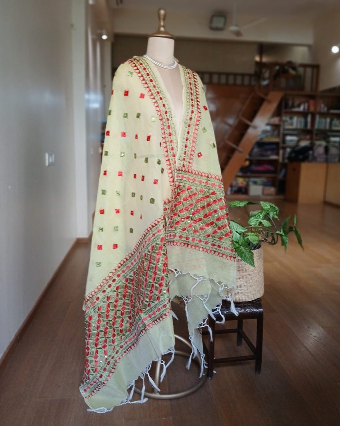 Phulkari Hand Embroidered Dupatta from Punjab - (PHED0006) - Image 3