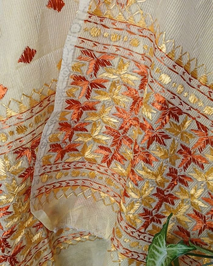 Phulkari Hand Embroidered Dupatta from Punjab – (PHED0009) - Image 5