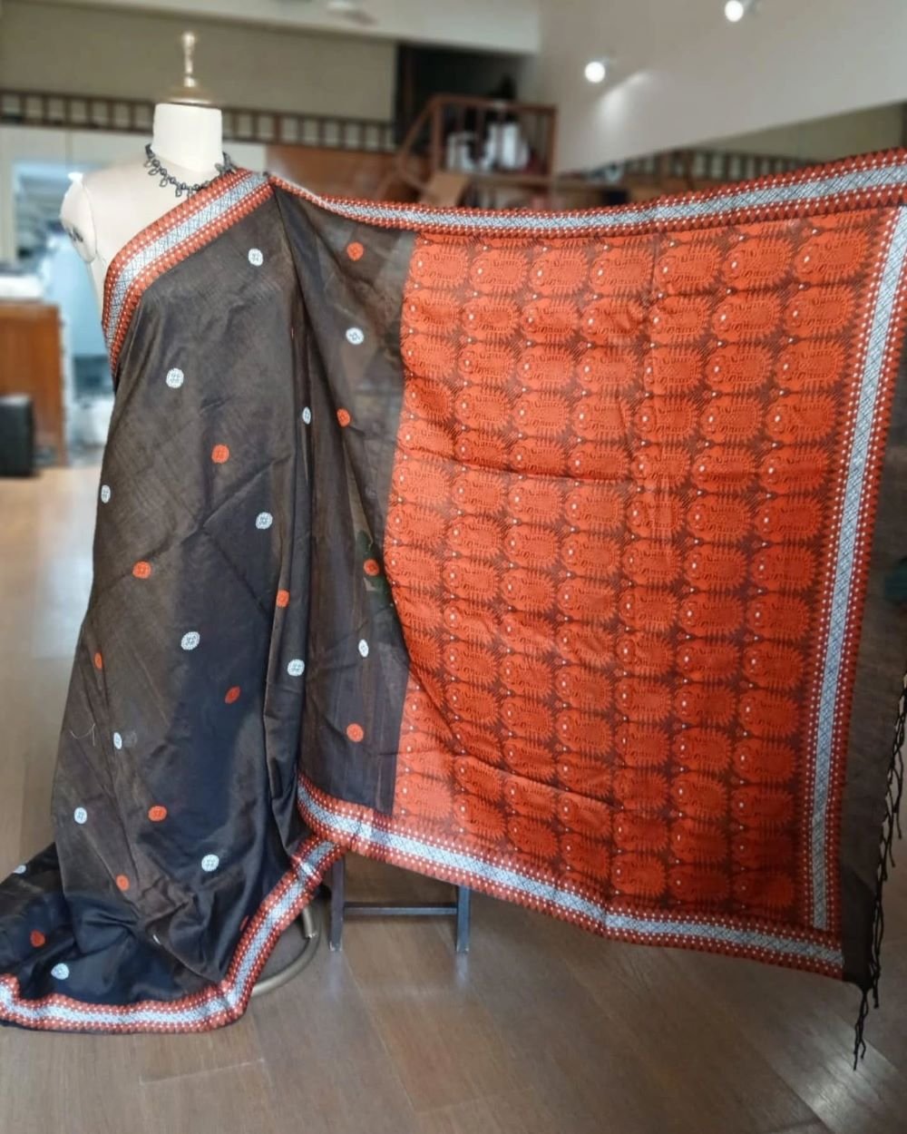 Assam Paat (Mulberry Silk) x Fine Cotton Handweave Saree - (APHS0001)