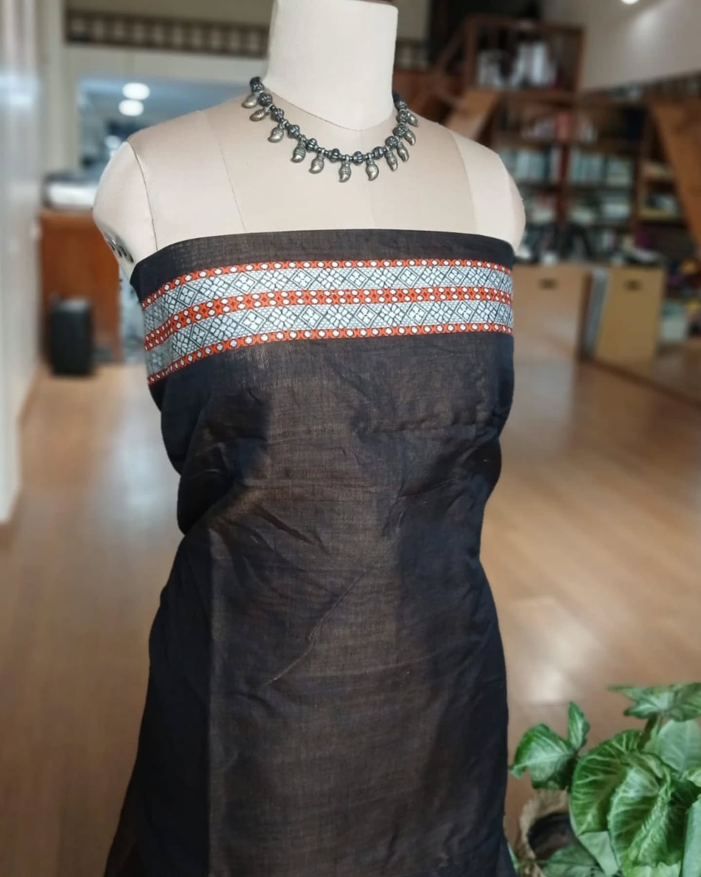 Assam Paat (Mulberry Silk) x Fine Cotton Handweave Saree - (APHS0001) - Image 8