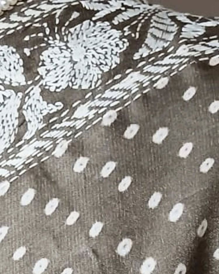 Embroidered Tussar Silk saree - ( ETSS0001) - Image 6